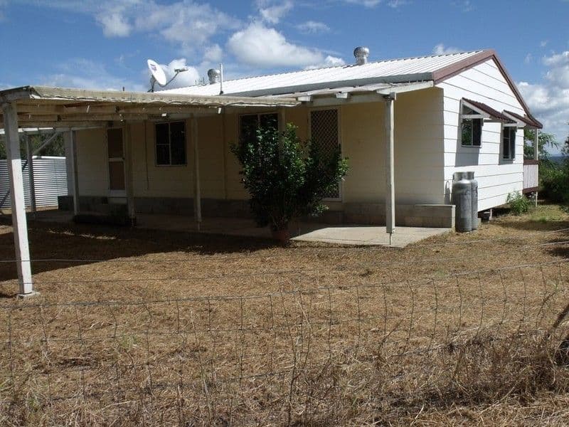 179 Cobby Road, NANANGO QLD 4615, Nanango - Image 1