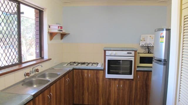 16 Mellows, RANGEWAY WA 6530, Rangeway - Thumbnail 4