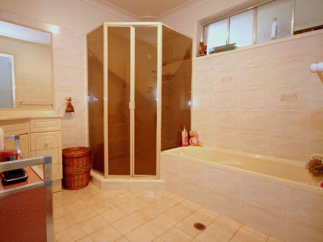 8 Grace Avenue, CONDELL PARK NSW 2200, Condell Park - Thumbnail 6