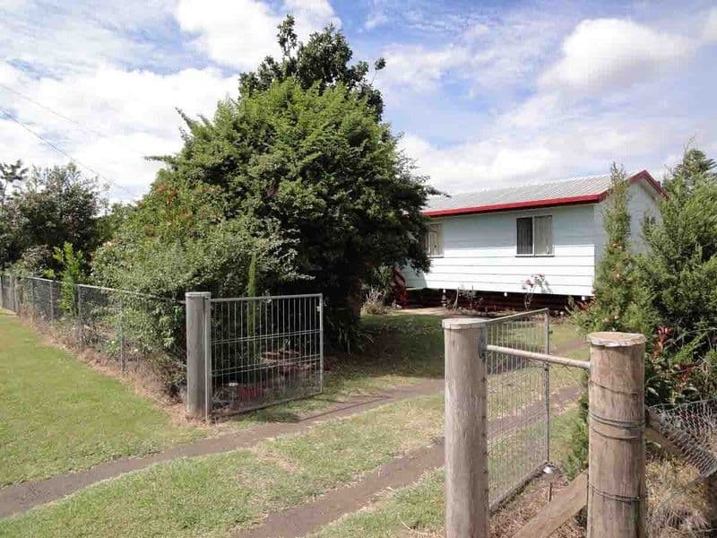 27 John Street, SOUTHBROOK QLD 4363, Southbrook - Thumbnail 3