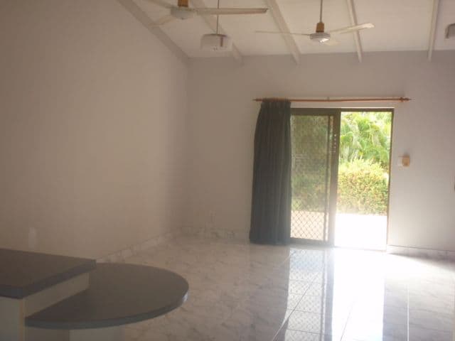 2/2 Armstrong Street, LEANYER NT 0812, Leanyer - Thumbnail 3