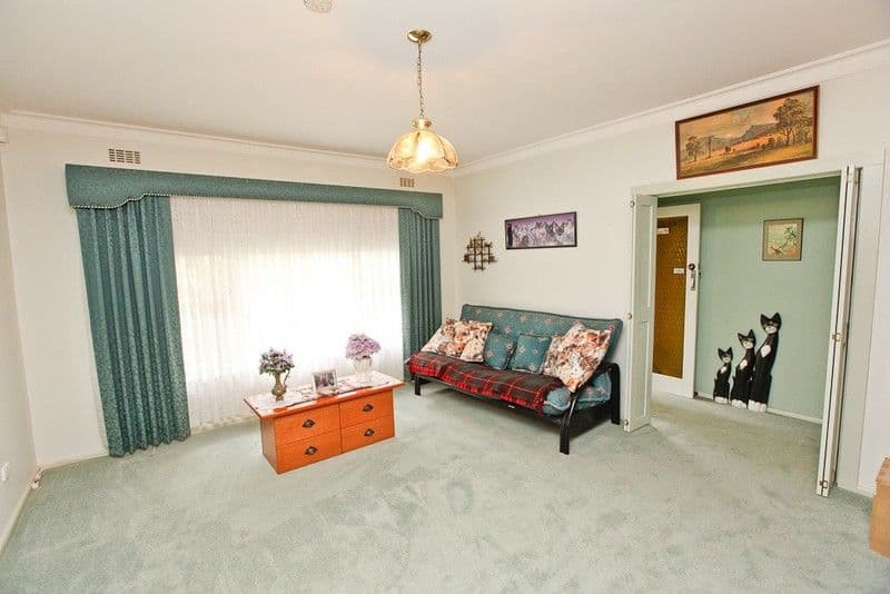 16 Mary Avenue, MILDURA VIC 3500, Mildura - Thumbnail 4