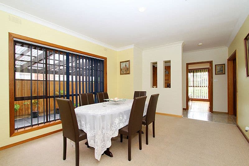 5 Charlton Crescent, RESERVOIR VIC 3073, Reservoir - Thumbnail 5