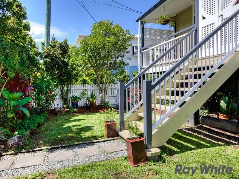 37 Vernon Street, NUNDAH QLD 4012, Nundah - Thumbnail 2
