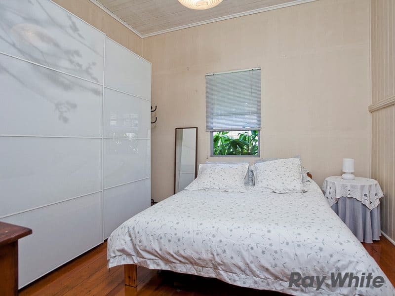 37 Vernon Street, NUNDAH QLD 4012, Nundah - Thumbnail 7