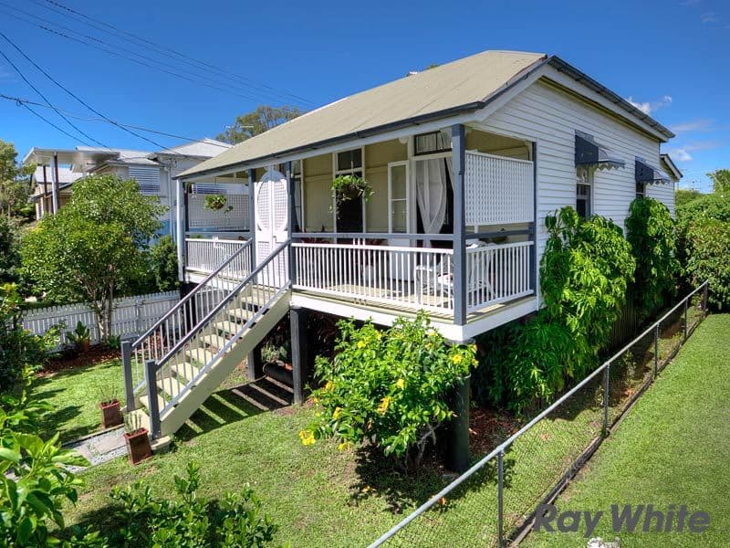 37 Vernon Street, NUNDAH QLD 4012, Nundah - Image 1