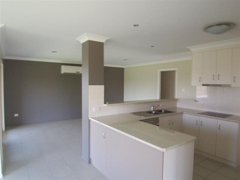 2 Bunkers Hill School Road, WESTBROOK QLD 4350, Westbrook - Thumbnail 3