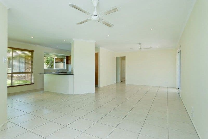 45 Kingaroy Avenue, HELENSVALE QLD 4212, Helensvale - Thumbnail 5