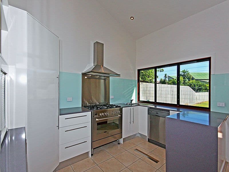 27  Peel Street, REDLAND BAY QLD 4165, Redland Bay - Thumbnail 4