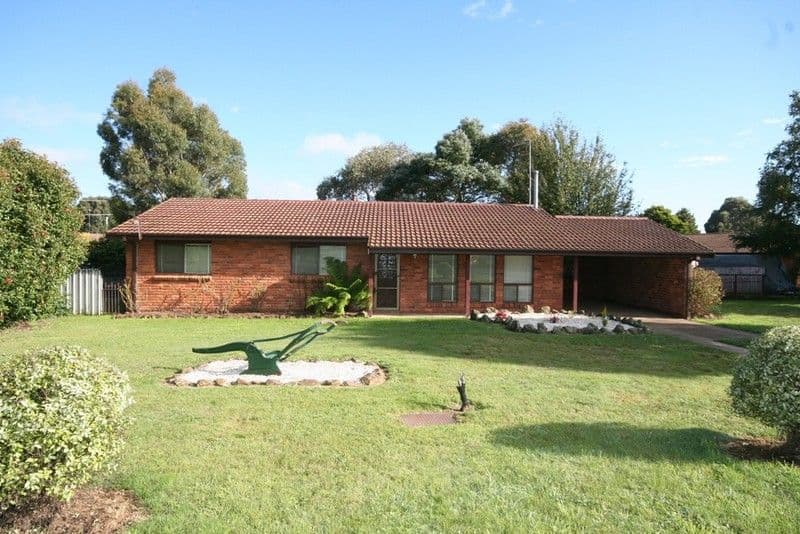 1 Tarana Road, OBERON NSW 2787, Oberon - Image 1