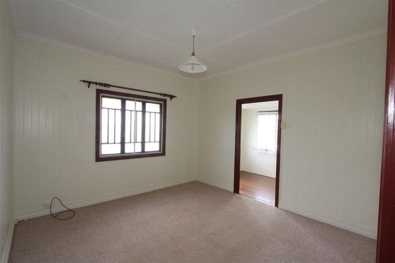 6 Victory Street, SVENSSON HEIGHTS QLD 4670, Svensson Heights - Thumbnail 5