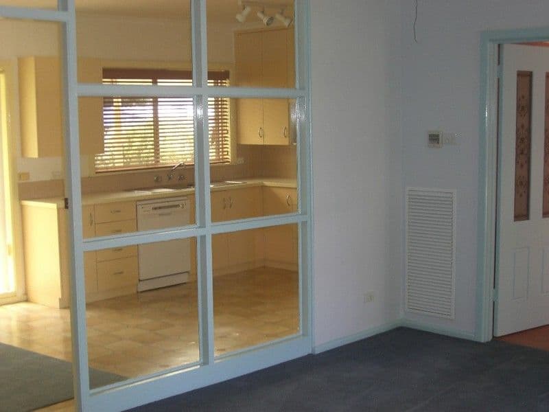 127 Hughes Street, DENILIQUIN NSW 2710, Deniliquin - Thumbnail 3