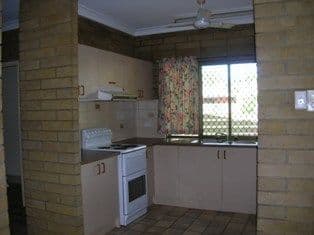 2/9 Grevillea Road, KATHERINE NT 0850, Katherine - Thumbnail 2