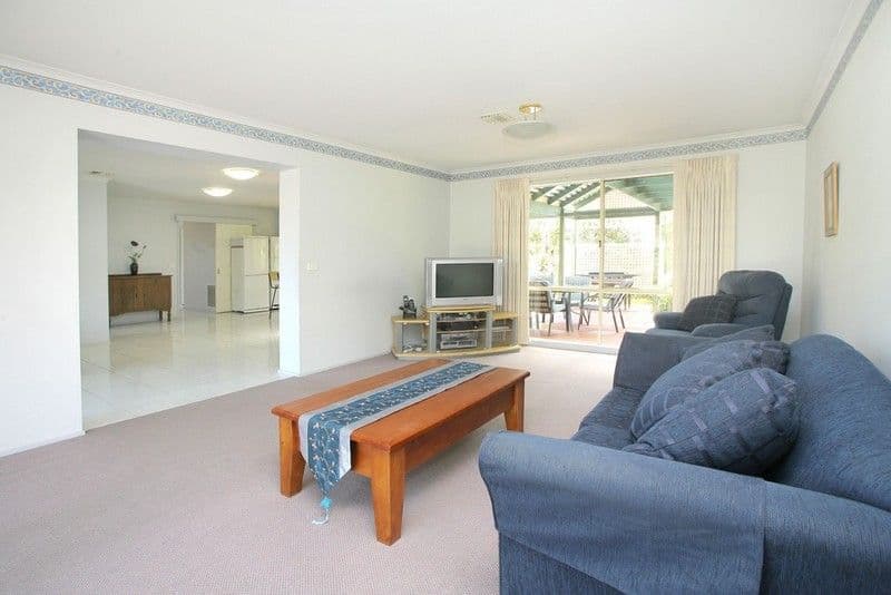 9 Armstrong Drive, ROWVILLE VIC 3178, Rowville - Thumbnail 5
