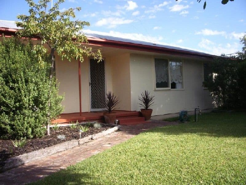 33 Campbell Street, BORDERTOWN SA 5268, Bordertown - Image 1