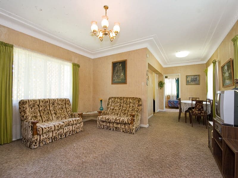 51 Kaye Street, BARDON QLD 4065, Bardon - Thumbnail 3