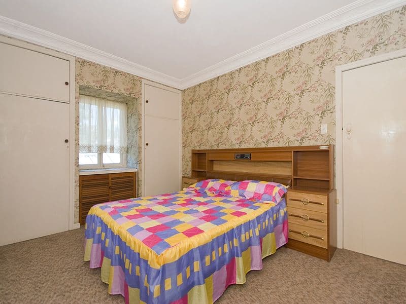 51 Kaye Street, BARDON QLD 4065, Bardon - Thumbnail 6