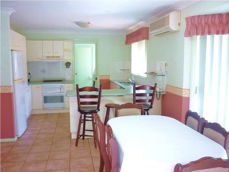 6 Platypus Close, FIGTREE NSW 2525, Figtree - Thumbnail 2