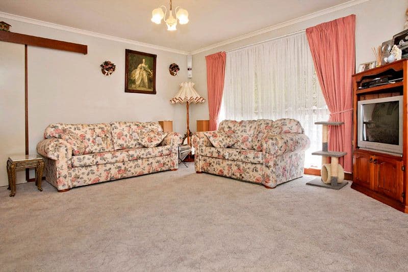 36 Kingsley Drive, CORIO VIC 3214, Corio - Thumbnail 2