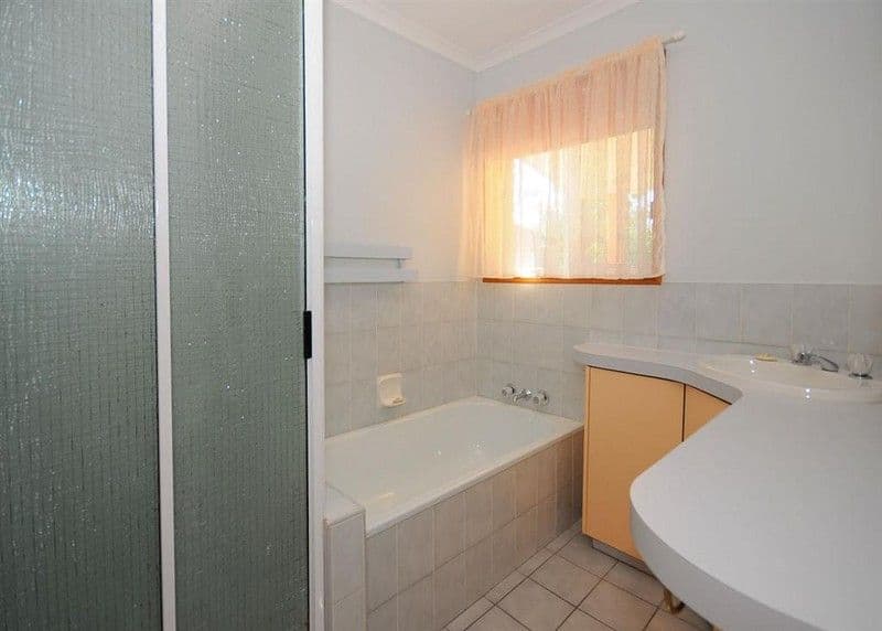 4 Queben Court, KAWUNGAN QLD 4655, Kawungan - Thumbnail 7