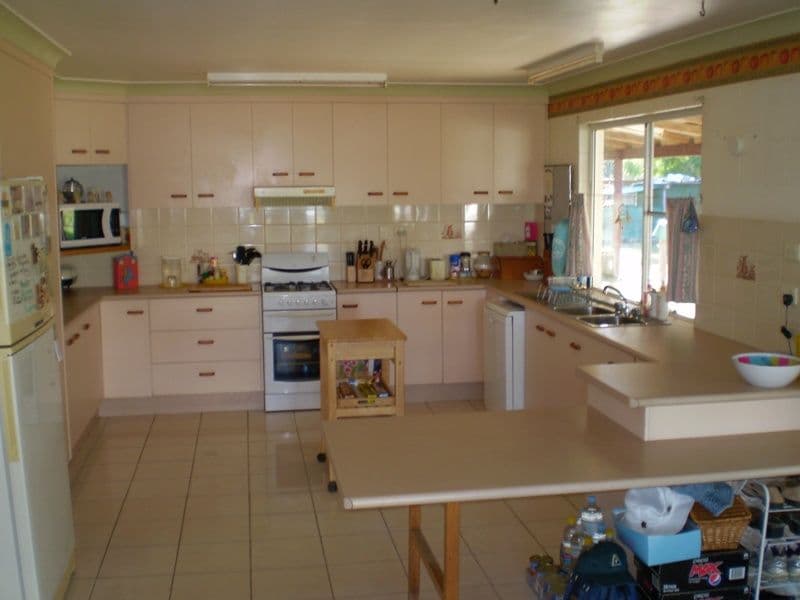WALLAVILLE QLD 4671, Wallaville - Thumbnail 3
