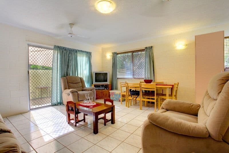 47 Ahearne Street, HERMIT PARK QLD 4812, Hermit Park - Thumbnail 2