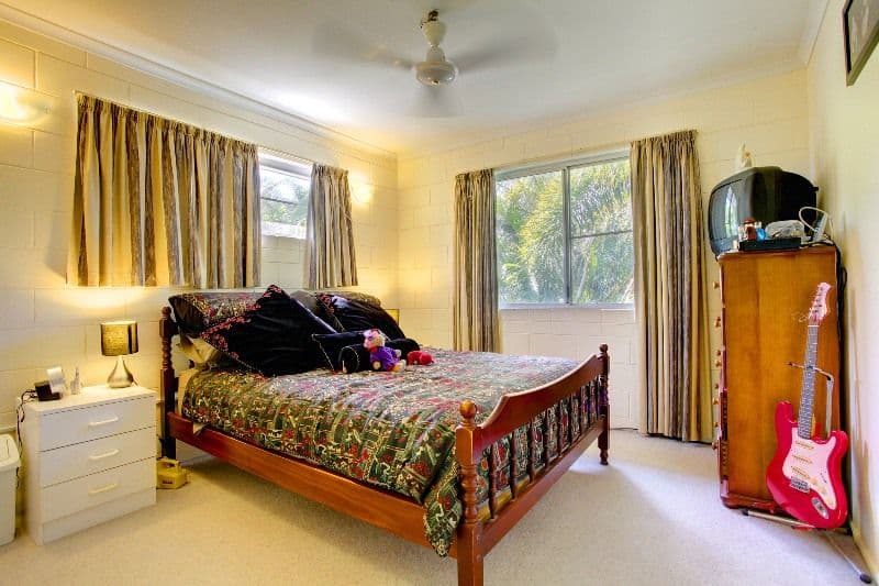 47 Ahearne Street, HERMIT PARK QLD 4812, Hermit Park - Thumbnail 7