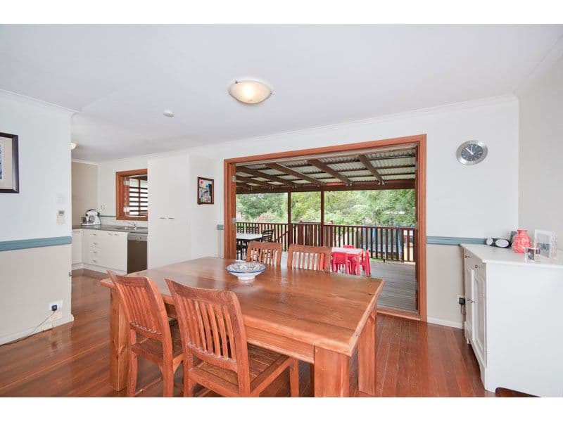 37 Avon Street, MORNINGSIDE QLD 4170, Morningside - Thumbnail 4