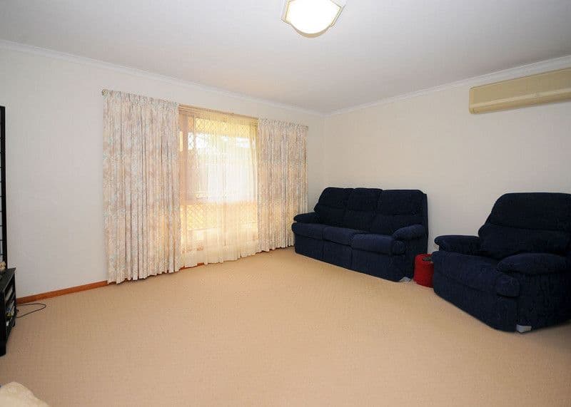 21 Wattlebird Lane, ELI WATERS QLD 4655, Eli Waters - Thumbnail 5
