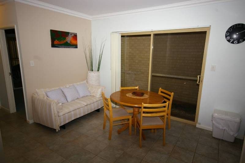 6 Oakney Avenue, NOLLAMARA WA 6061, Nollamara - Thumbnail 4