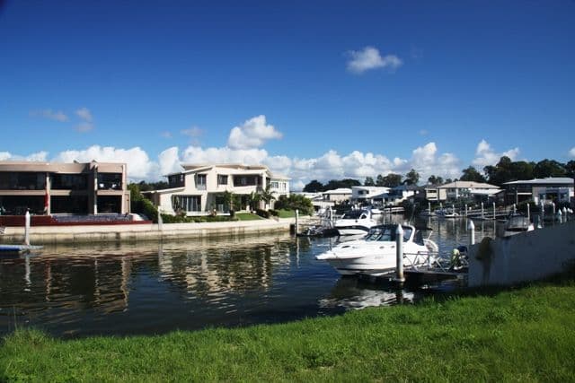 50  East Quay Drive, BIGGERA WATERS QLD 4216, Biggera Waters - Thumbnail 3