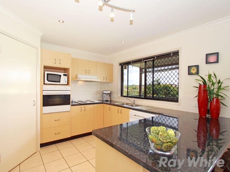 36 Scenic Close, ALBANY CREEK QLD 4035, Albany Creek - Thumbnail 4