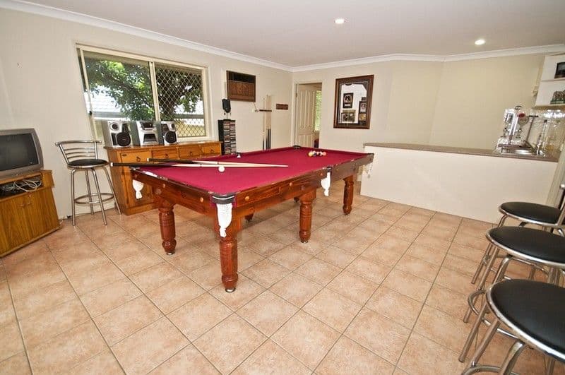 4 Tulipwood Court, ARUNDEL QLD 4214, Arundel - Thumbnail 3
