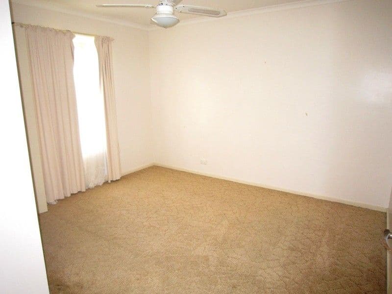 76 Crossen Street, ECHUCA VIC 3564, Echuca - Thumbnail 5