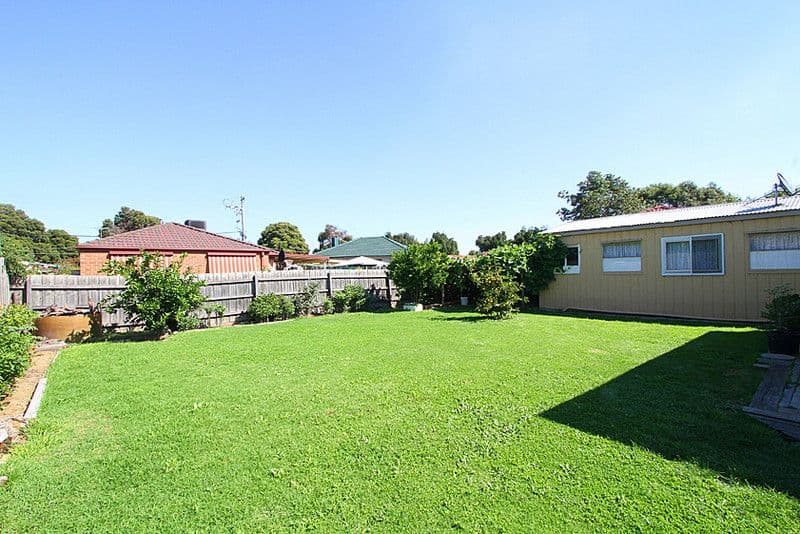 67 Andrews Avenue, RESERVOIR VIC 3073, Reservoir - Thumbnail 6