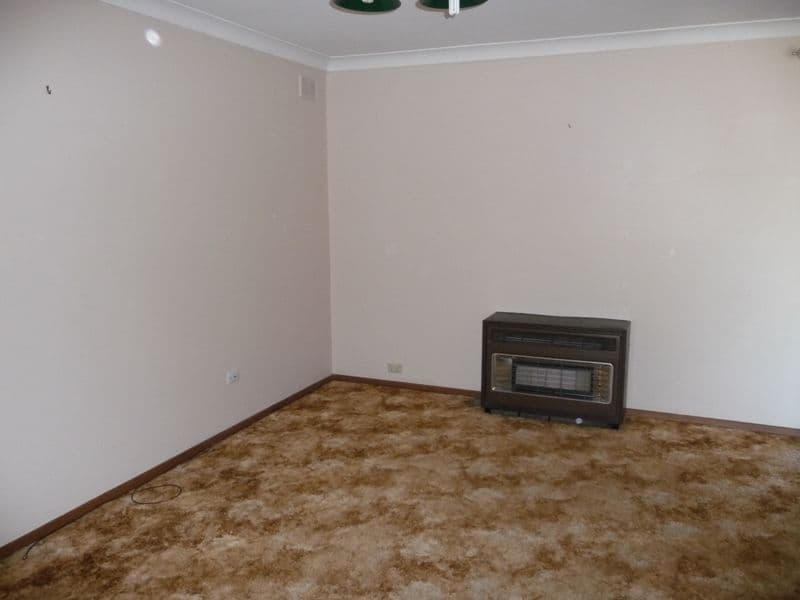 19 Princess Drive, MODBURY SA 5092, Modbury - Thumbnail 2