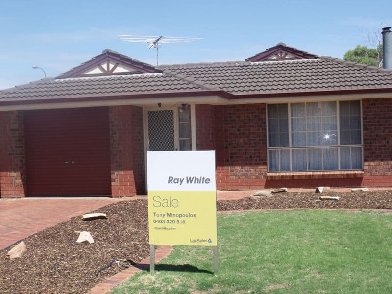 6 Batcombe Avenue, CRAIGMORE SA 5114, Craigmore - Image 1