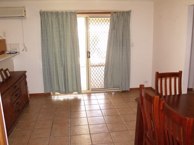 6 Batcombe Avenue, CRAIGMORE SA 5114, Craigmore - Thumbnail 6