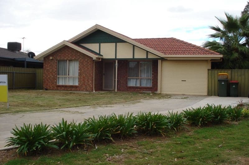8 Bredford Grove, ANDREWS FARM SA 5114, Andrews Farm - Image 1