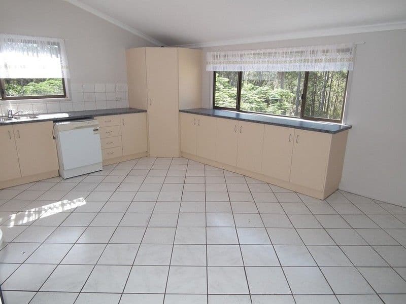 73 Hemmings Road, MARYBOROUGH QLD 4650, Maryborough - Thumbnail 7