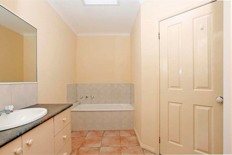 47 Prospect Street, GLENROY VIC 3046, Glenroy - Thumbnail 3