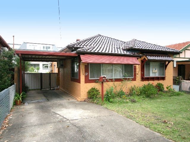 37 Reynolds Avenue, BANKSTOWN NSW 2200, Bankstown - Image 1