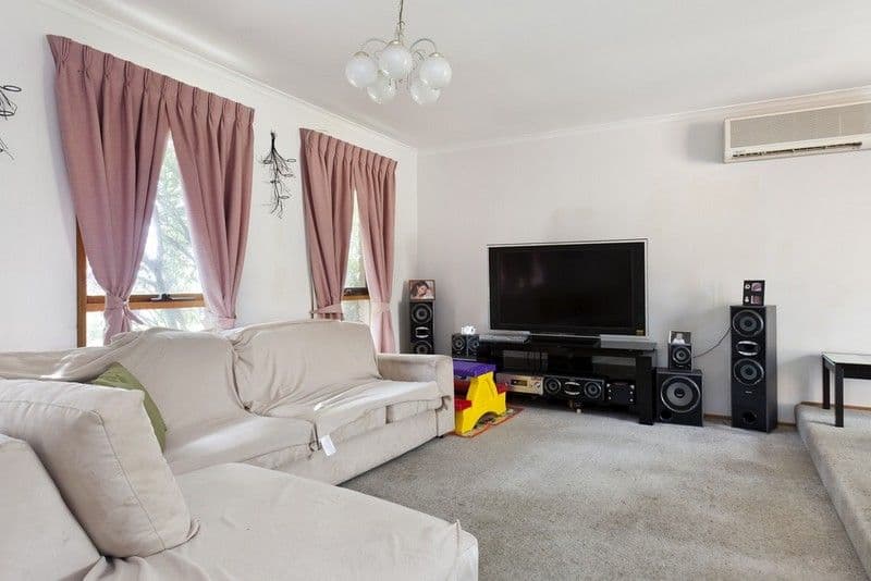 68 Dandelion Drive, ROWVILLE VIC 3178, Rowville - Thumbnail 2