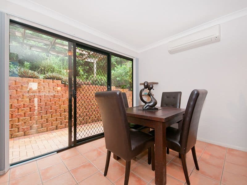 39 Rosewood Street, BARDON QLD 4065, Bardon - Thumbnail 4