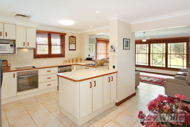 37 Banjos Circuit, TAMWORTH NSW 2340, Tamworth - Thumbnail 7
