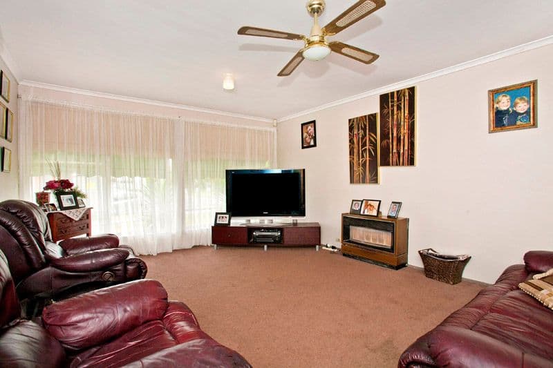 36 Kosciusko Avenue, CORIO VIC 3214, Corio - Thumbnail 2