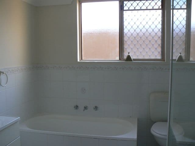 11 Macquarie Road, AUBURN NSW 2144, Auburn - Thumbnail 4