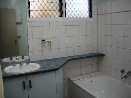 6 Davis Court, KATHERINE NT 0850, Katherine - Thumbnail 3