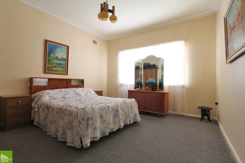 24 Kaylaur Crescent, ALBION PARK RAIL NSW 2527, Albion Park Rail - Thumbnail 3