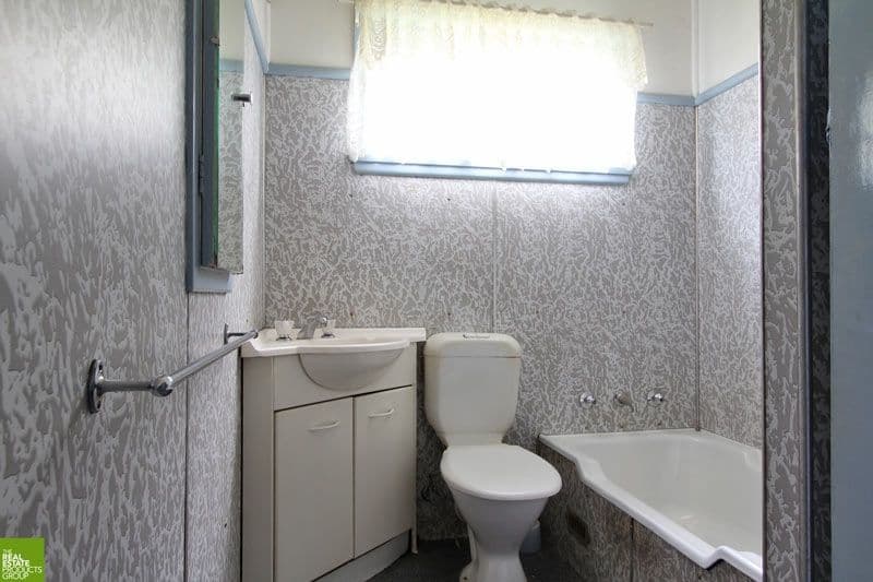 24 Kaylaur Crescent, ALBION PARK RAIL NSW 2527, Albion Park Rail - Thumbnail 6